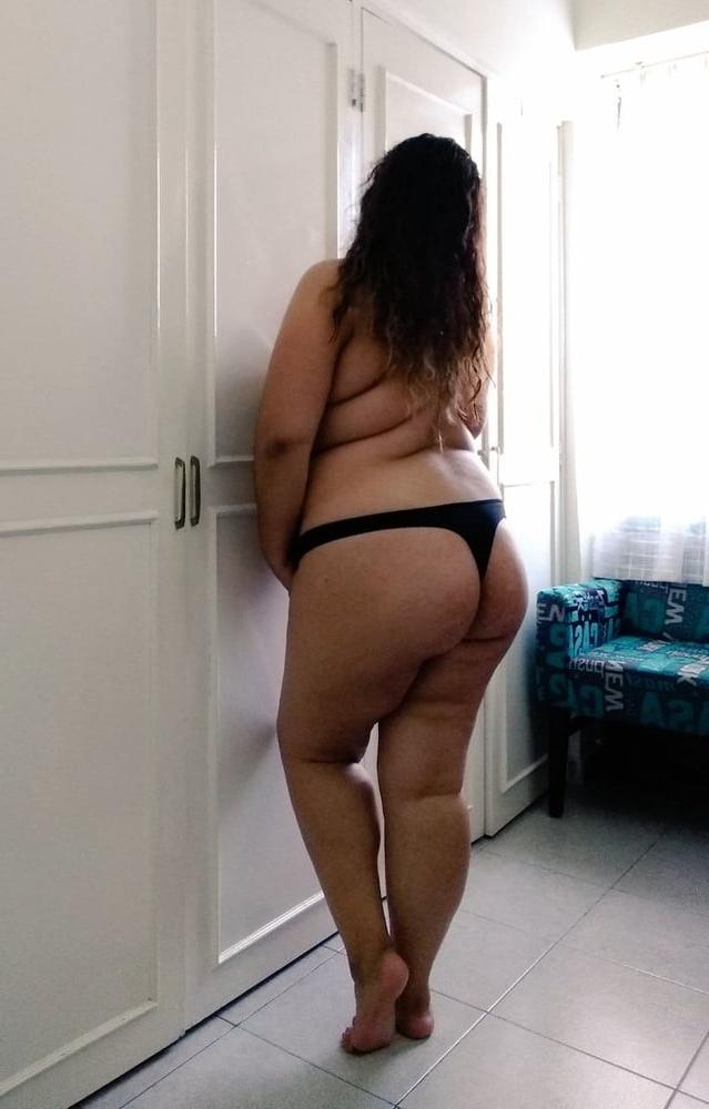 25P Mrs Amalia 50 yo a chubby nurse
