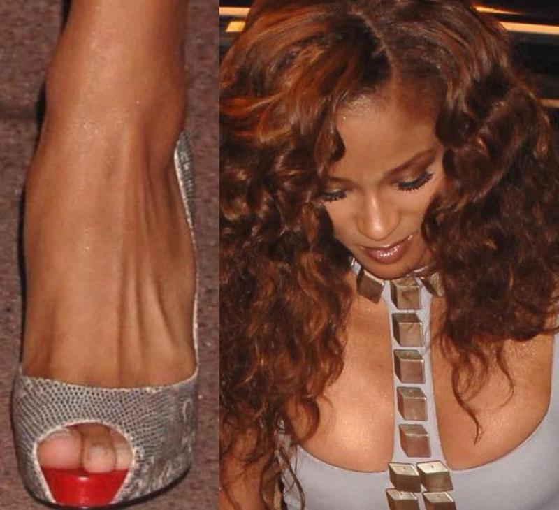 25P Ciara's sexy Leg's feet and High heel's