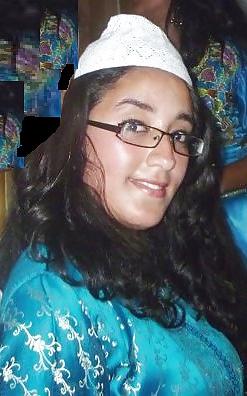 25P Dirty comments for this bitch plz