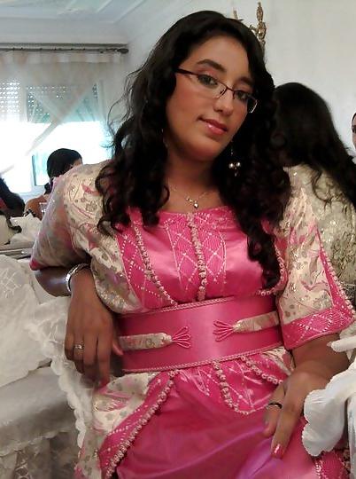 25P Dirty comments for this bitch plz