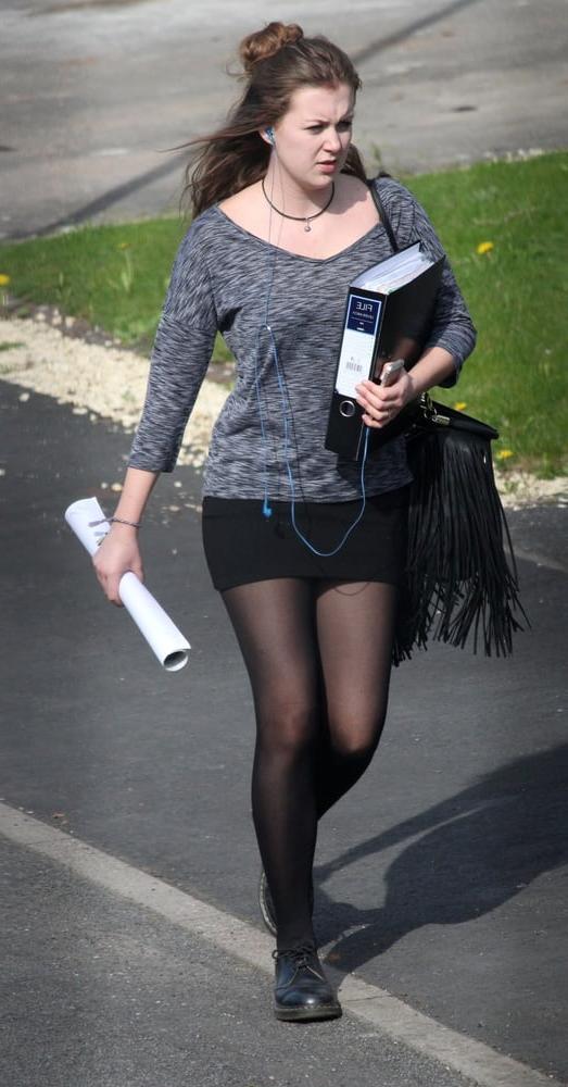 25P British Street Pantyhose and Tights 02