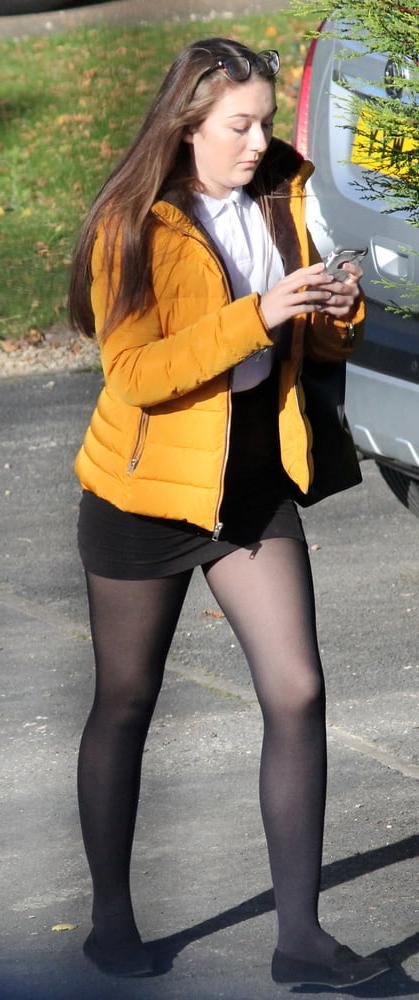 25P British Street Pantyhose and Tights 02