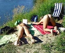 13P Bitch on the beach