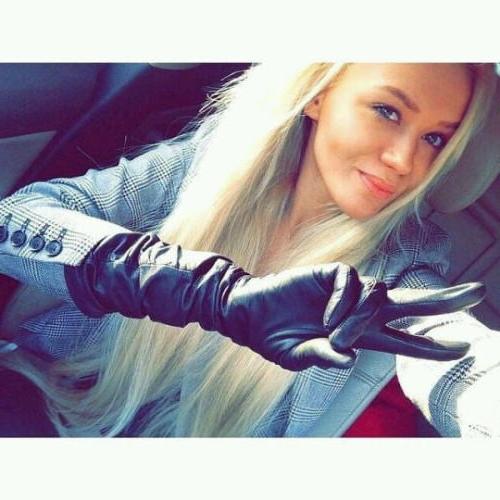 25P Black Leather Gloves 5 - by Redbull18