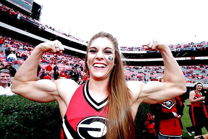 4P Girls With Muscles