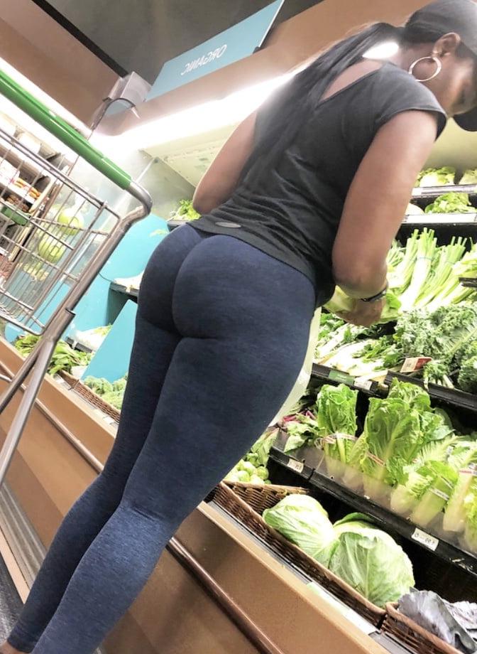 25P BIG BLACK JUICY ASS !! #11