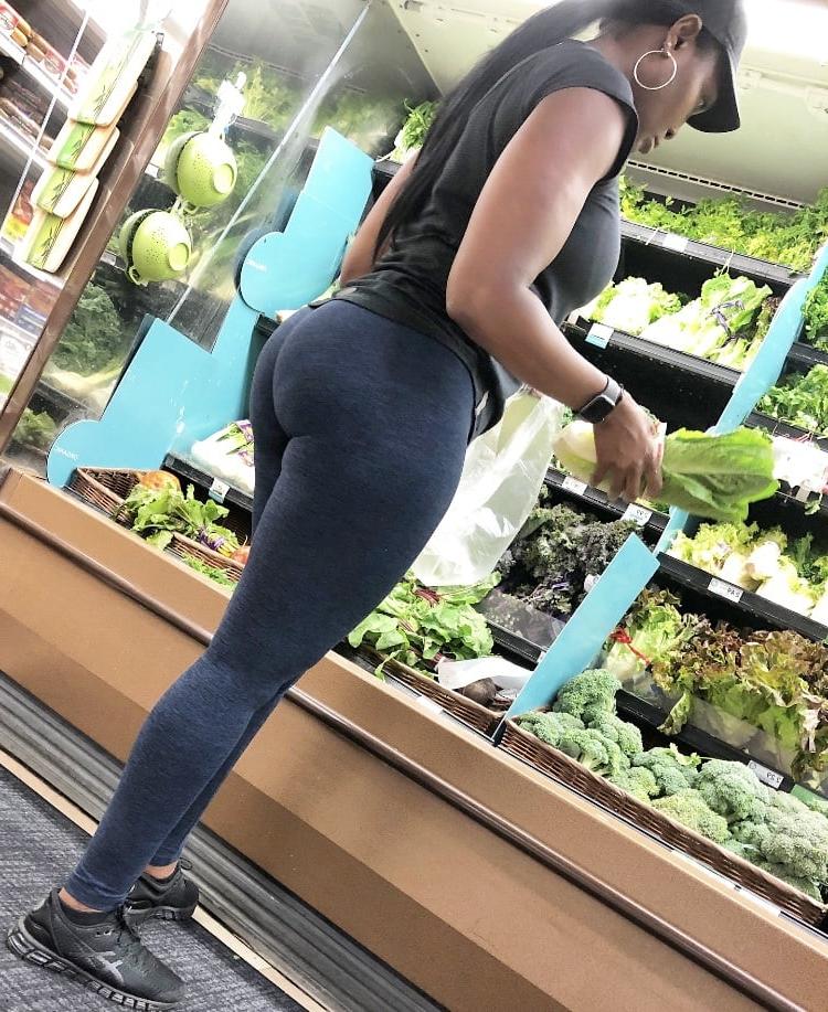 25P BIG BLACK JUICY ASS !! #11