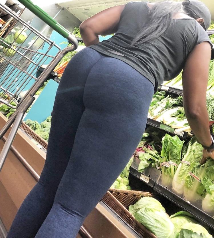 25P BIG BLACK JUICY ASS !! #11