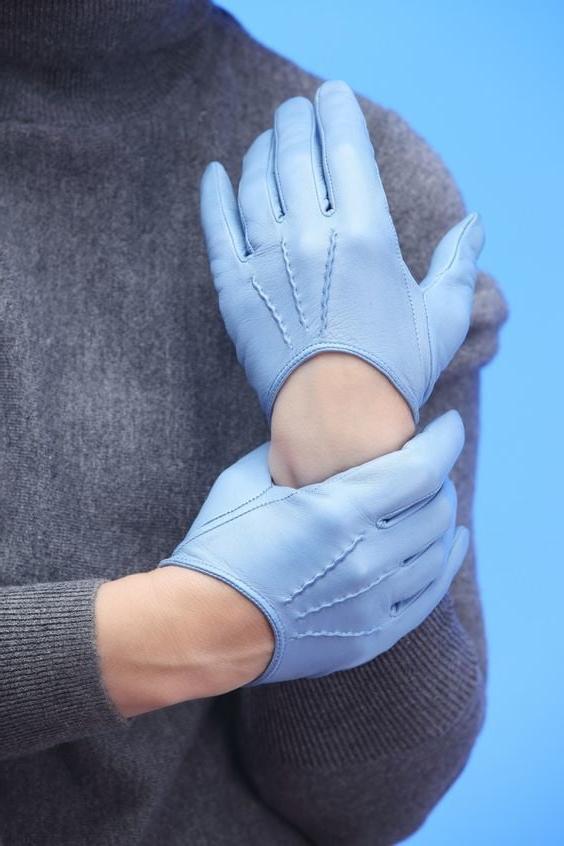 11P Blue Leather Gloves 3 - by Redbull18