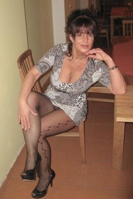25P Chunky GILFs and MILFs #4