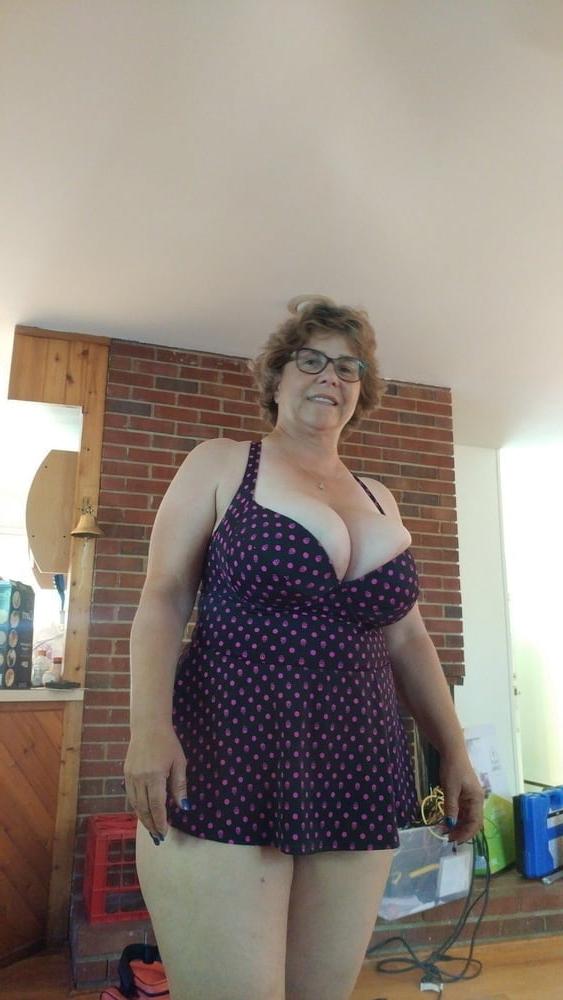 25P Chunky GILFs and MILFs #4