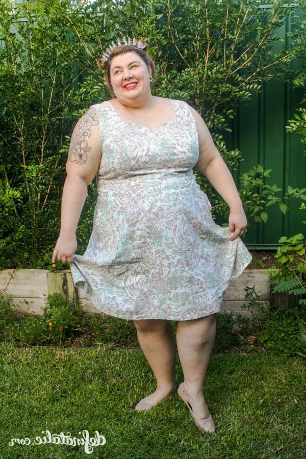 25P Cute BBWs and fat girls wearing ballet flat shoes #3