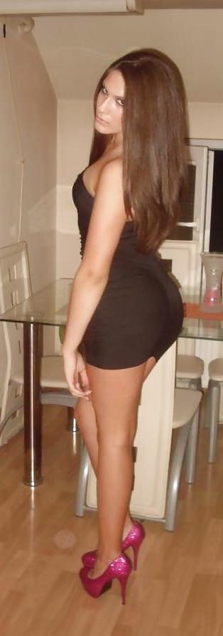 25P Real Girls From, SmutDates.com