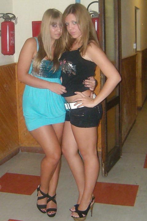 25P Real Girls From, SmutDates.com
