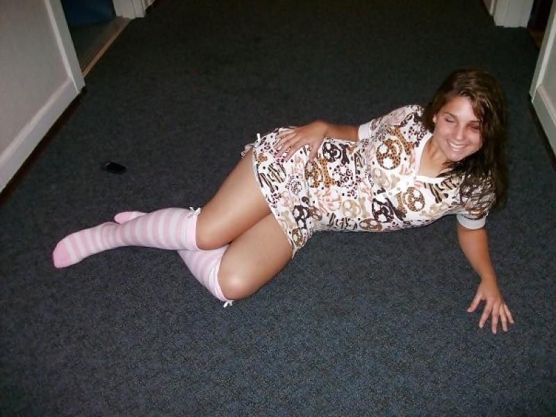 25P Real Girls From, SmutDates.com
