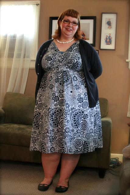 25P Cute BBWs and fat girls wearing ballet flat shoes #2