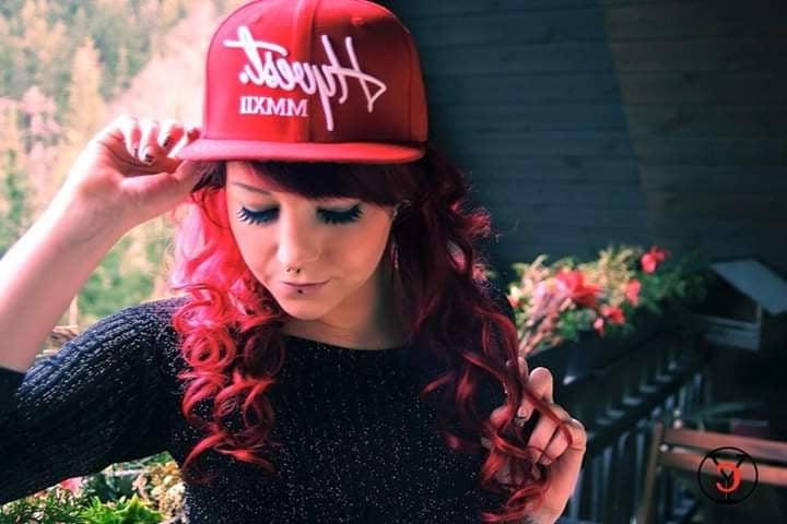 16P Cute's with Basecap's