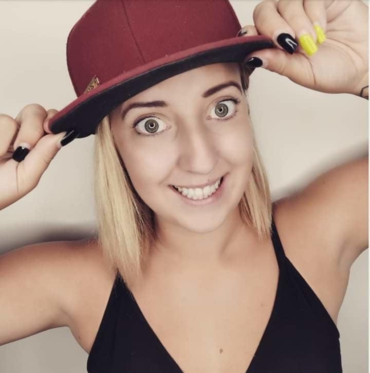 16P Cute's with Basecap's
