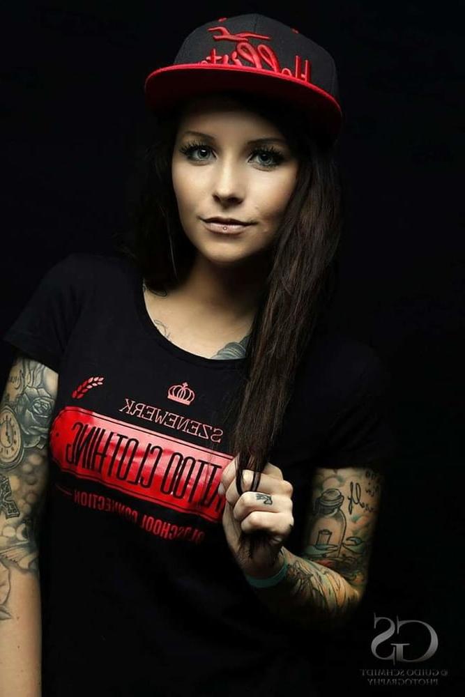 16P Cute's with Basecap's
