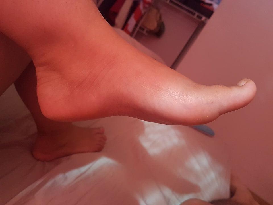 18P My wife's sexy feet 6