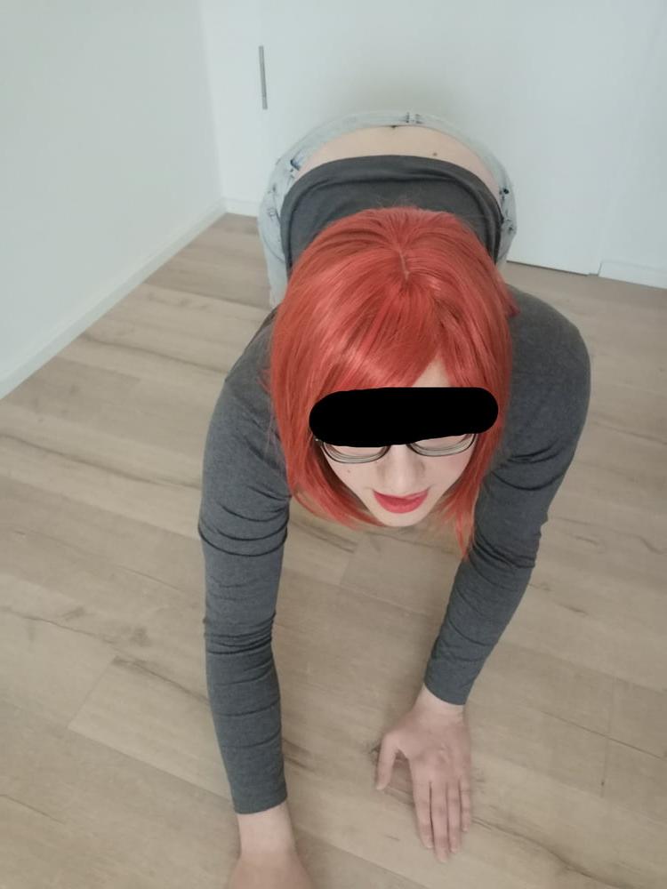 6P Feeling Cute