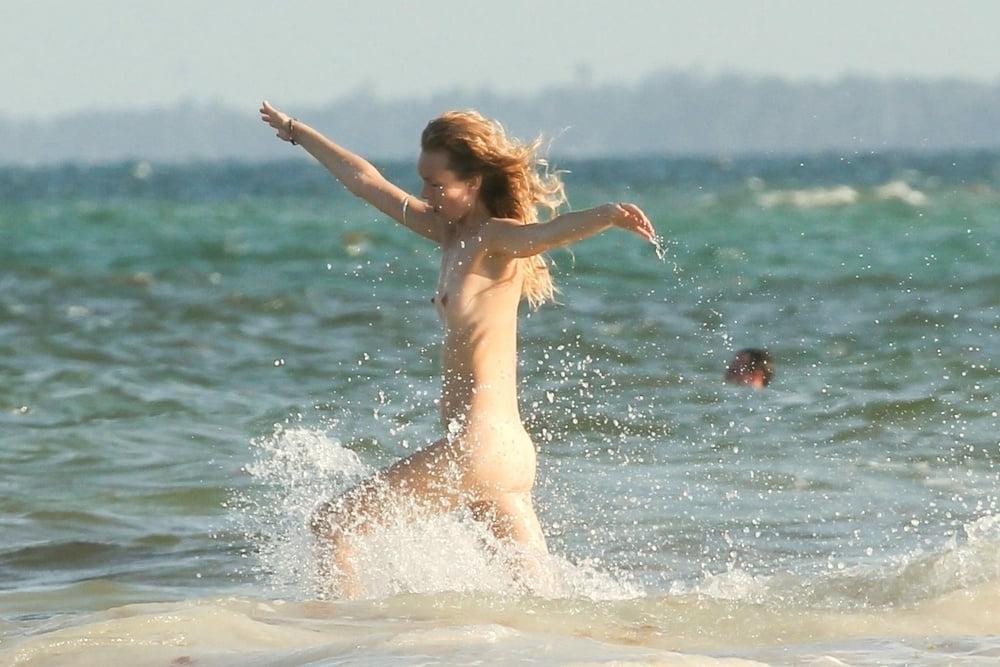 25P Candica Swanepoel topless Tulum march 2019