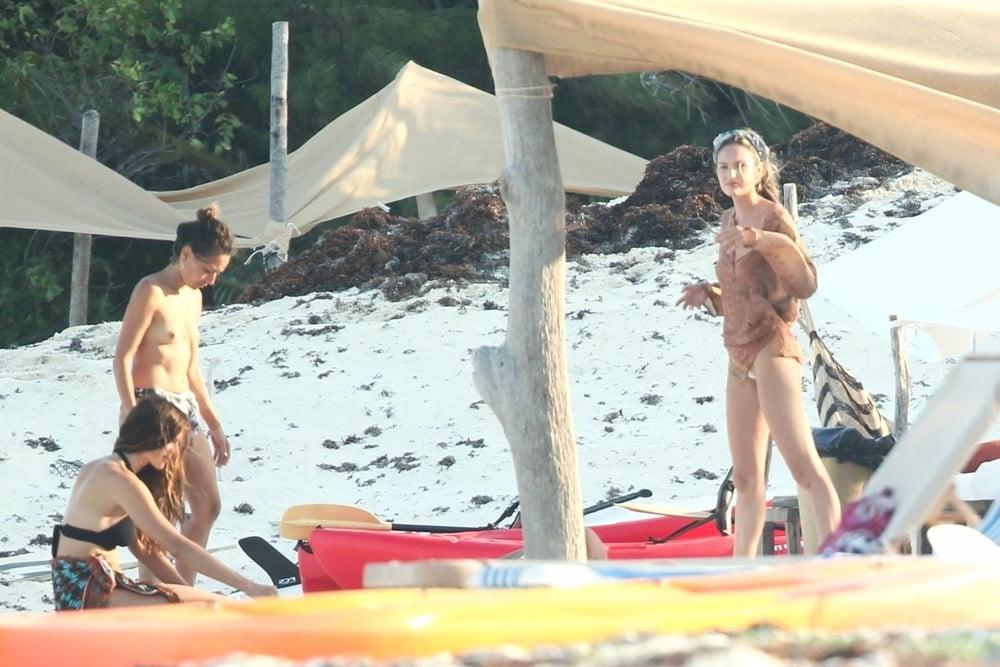 25P Candica Swanepoel topless Tulum march 2019