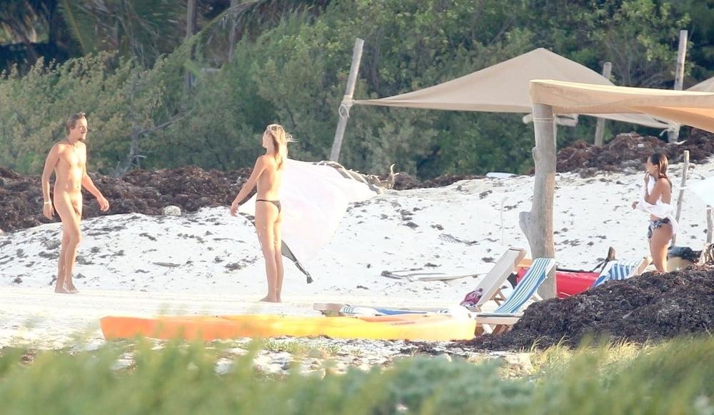 25P Candica Swanepoel topless Tulum march 2019