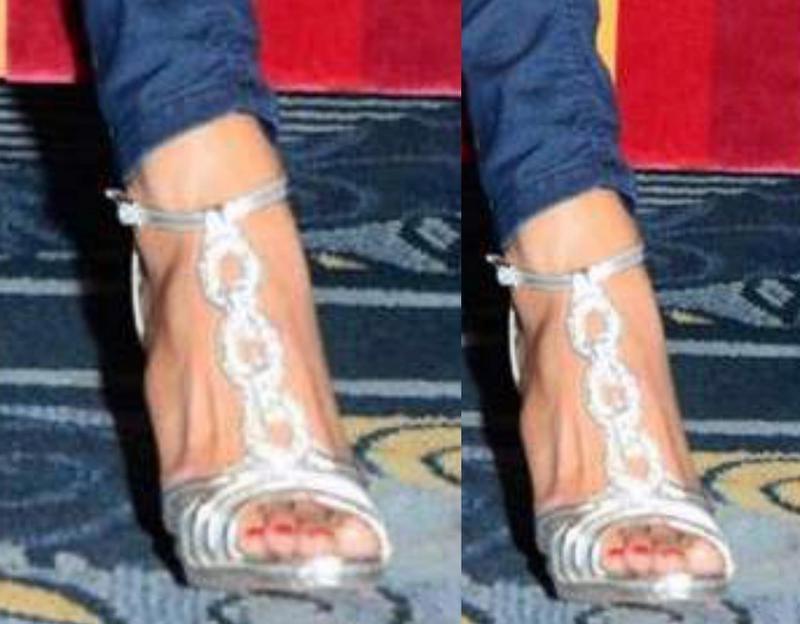 25P Regina-Cassandra's sexy Leg's feet and High heel's