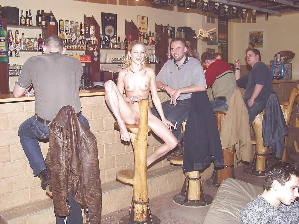 25P REALLY HOT GIRLS IN PUBLIC 37