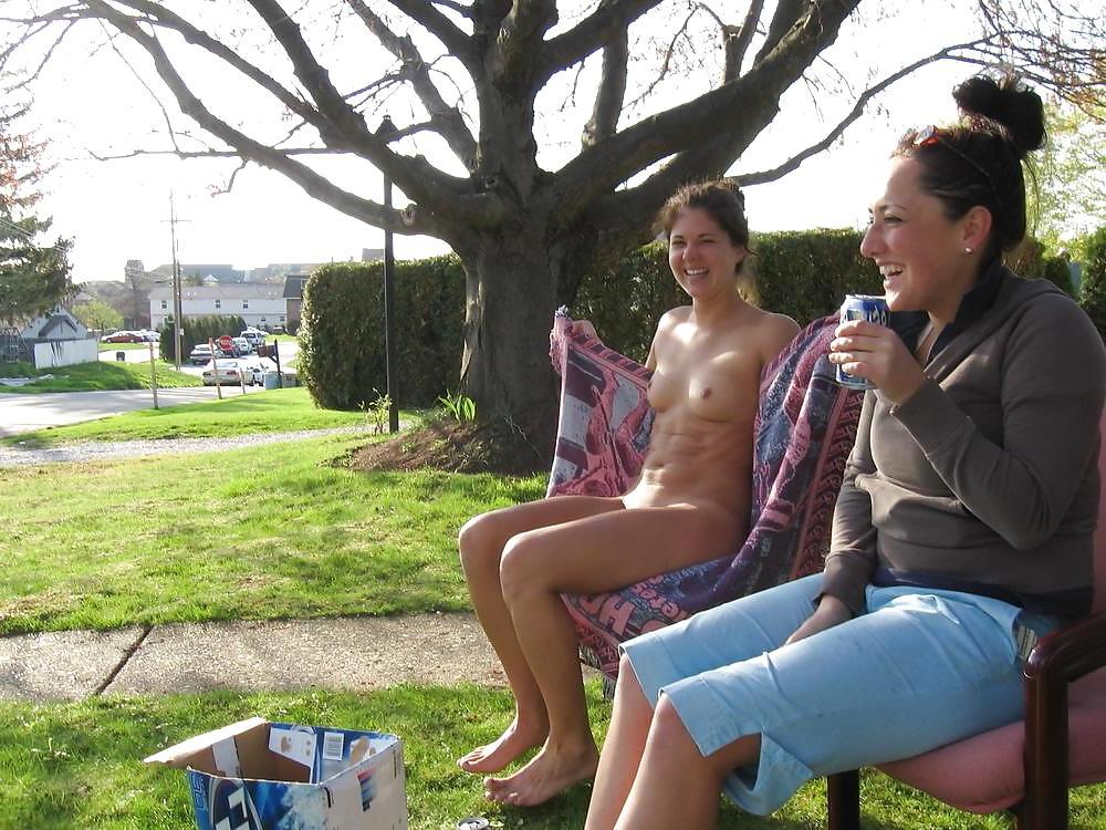 25P REALLY HOT GIRLS IN PUBLIC 38