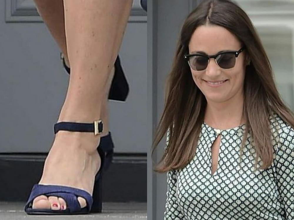 25P Pippa Middleton's sexy Leg's feet and High heel's