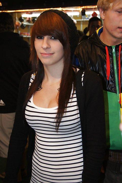 25P Hot Teen Bitch Babsi