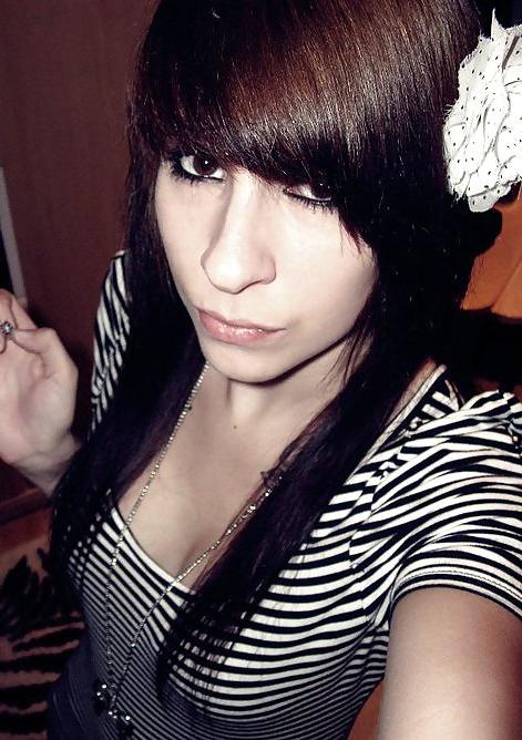 25P Hot Teen Bitch Babsi