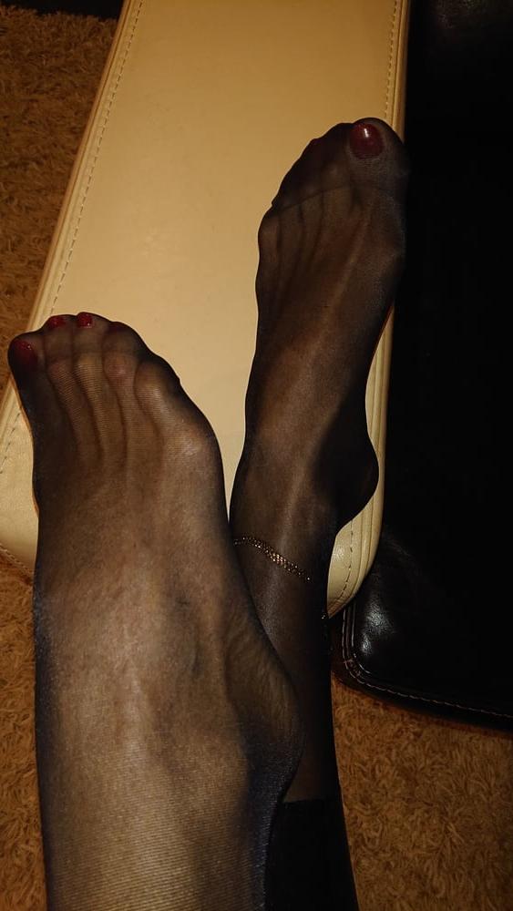 15P Girlfriend's feet 13
