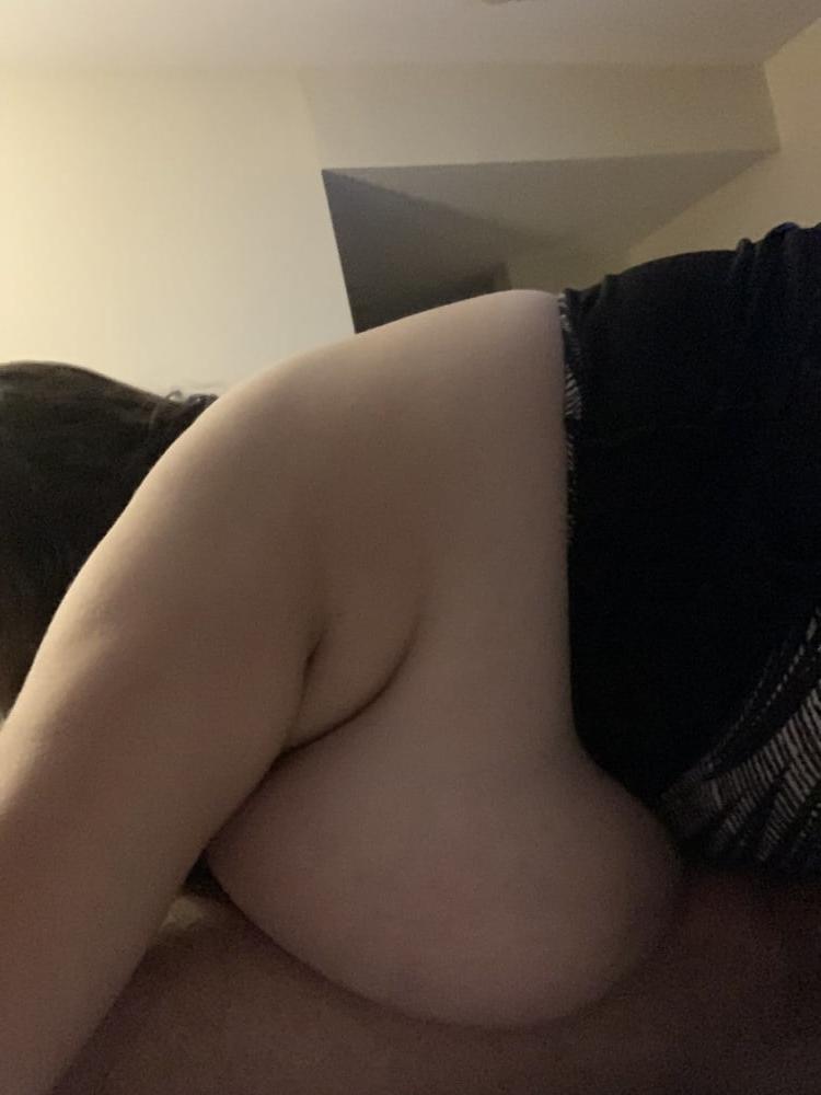 23P Big Tit Amateur #15 (Monster Tits)