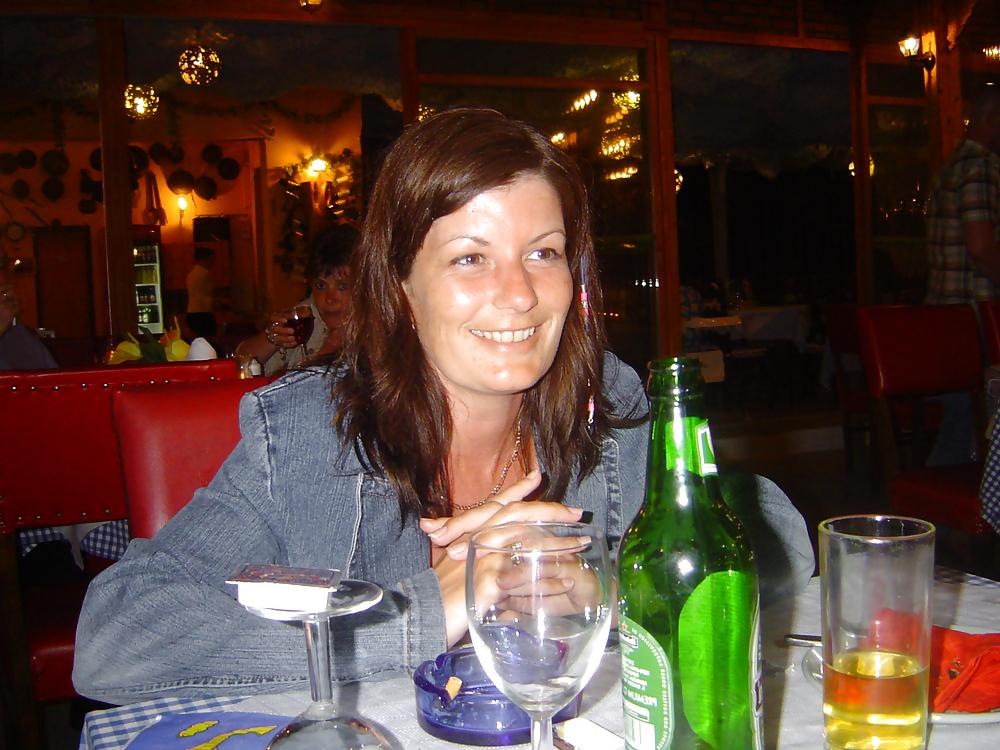 12P British MILF On Holiday