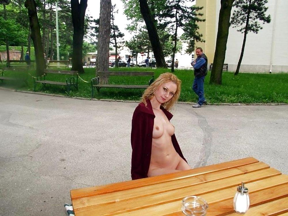 25P REALLY HOT GIRLS IN PUBLIC 62