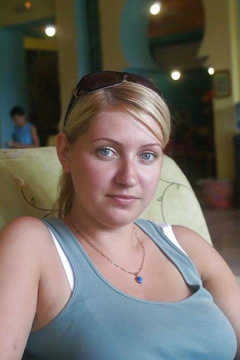 25P Hot bitch alexandra:(Rate and Comment ) plz