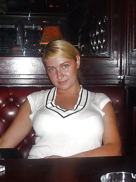 25P Hot bitch alexandra:(Rate and Comment ) plz