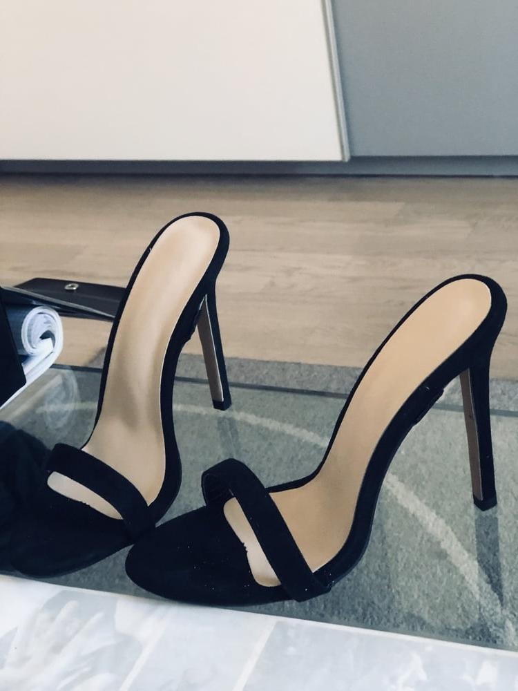 17P TS in Nylons, High Heels, Foot Play, Women Foot Gr38, TS