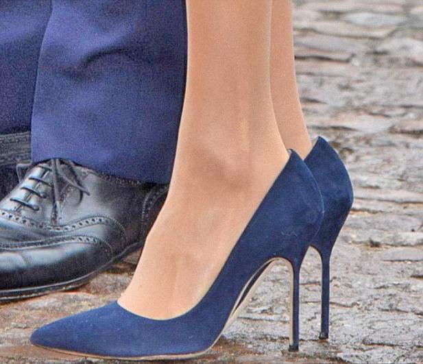 25P Heels