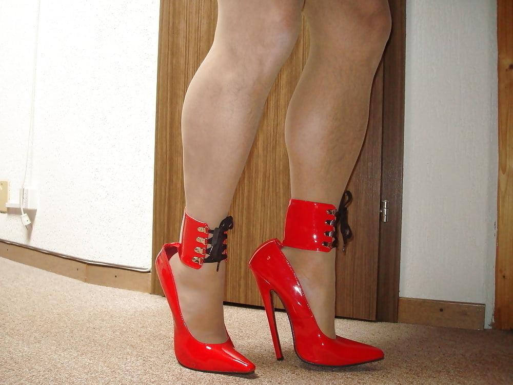 25P Heels
