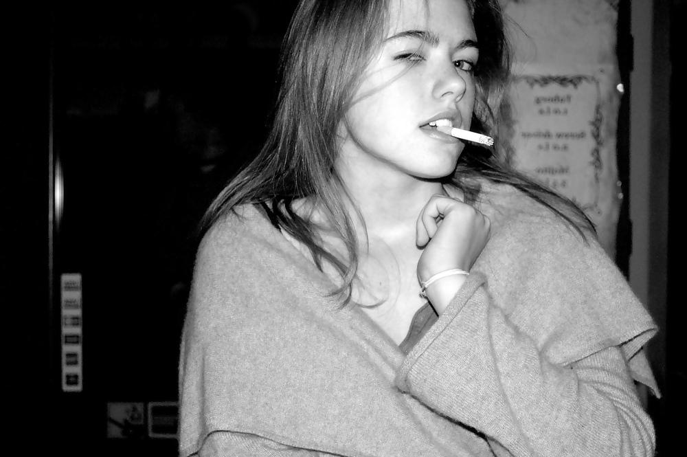 22P Smoking, the art in seduction