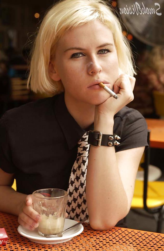 22P Smoking, the art in seduction