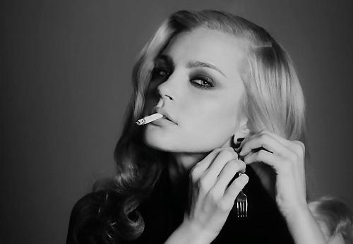 22P Smoking, the art in seduction