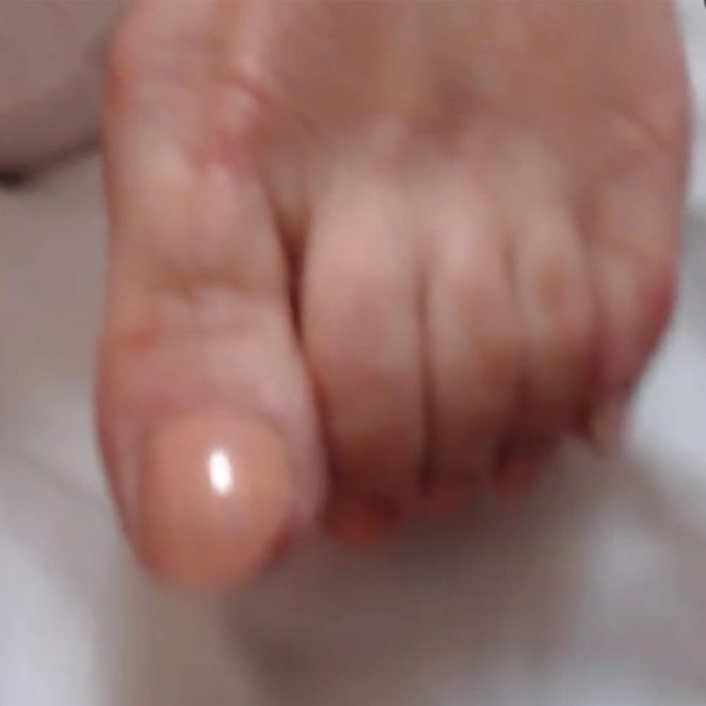 25P SMA Mouth watering feet 1