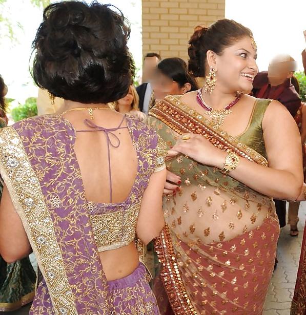 25P Theyc's Fav indian and Paki chubby aunties and girls