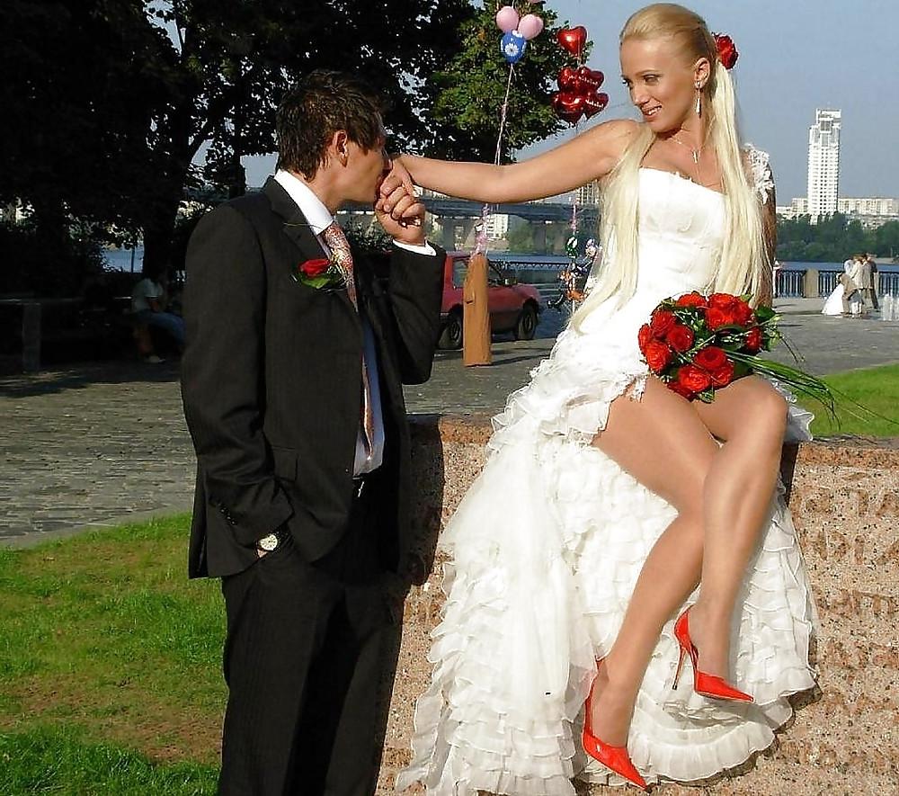 25P Pantyhose Bride