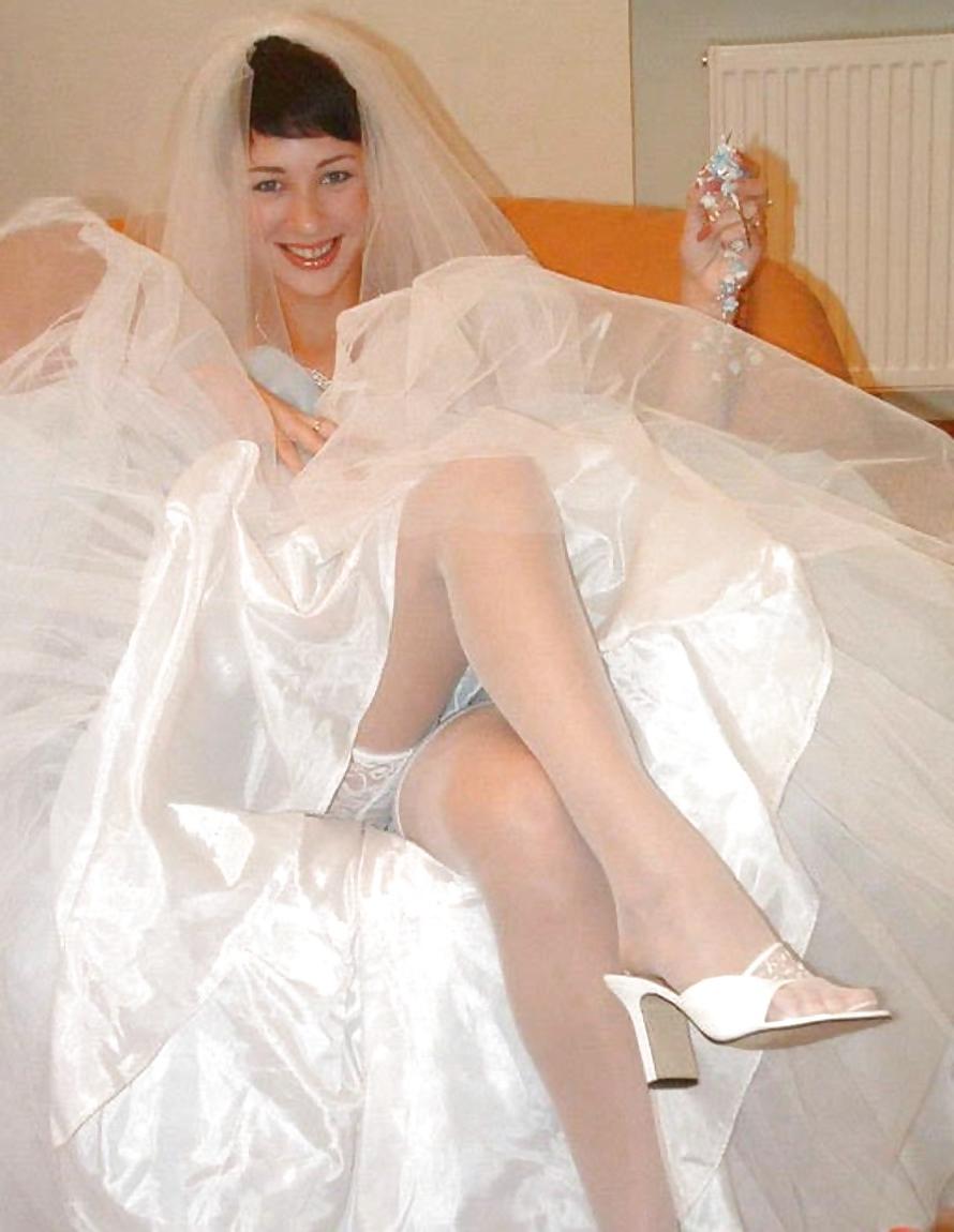 25P Pantyhose Bride